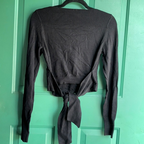 Anthropologie small black top excellent condition - Picture 6 of 6